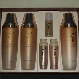 Half Club/Celler Hub / 하프클럽/셀러허브_여성트랜드패션다나한 2종 세트_260330_본연진샘플