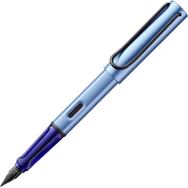 LAMY AL-star 0E1 - Pluma estilográfica ligera de aluminio acuático con mango ergonómico y plumín de acero pulido, ancho de trazo medio, incluye cartucho de tinta T 10 azul