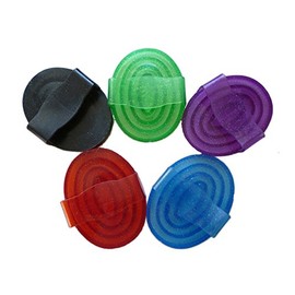 A. Hoffmann GmbH Premium Glitter Rubber Curl Red - Absorbs Dust and Loose Hair - Massage Your Horse - Comfortable to Hold