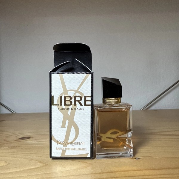 Yves Saint Laurent YSL LIBRE FLOWERS & FLAMES EAU DE