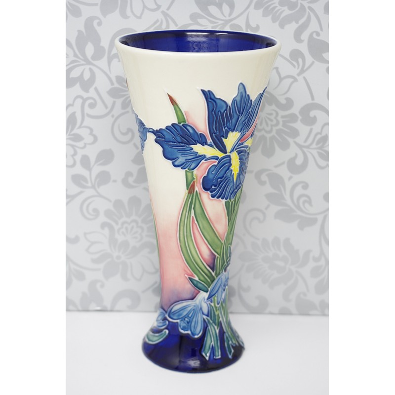 OLD TUPTON WARE IRIS VASE 8" 210X95X95 TW1298