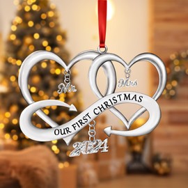 Our First Christmas as Mr & Mrs Ornament 2024 Christmas Decoration, Married 2024 Ornament 1st Year Wedding Gifts Metal with Gift Box, Bridal Shower Gift for Newlywed Couple Christmas Tree Wedding Orna