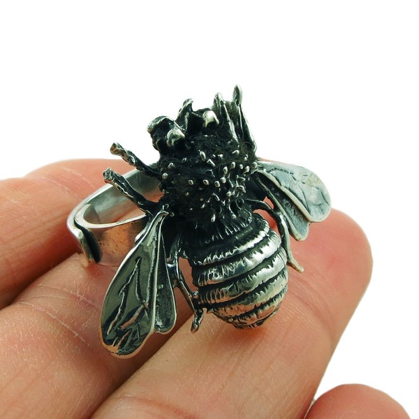 Large 925 Sterling Silver Bee Ring  UK Size Q Adjustable
