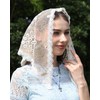 Mantveil Short Gold Embroidered Daisy Lace Chapel Veil Mantilla Triangle