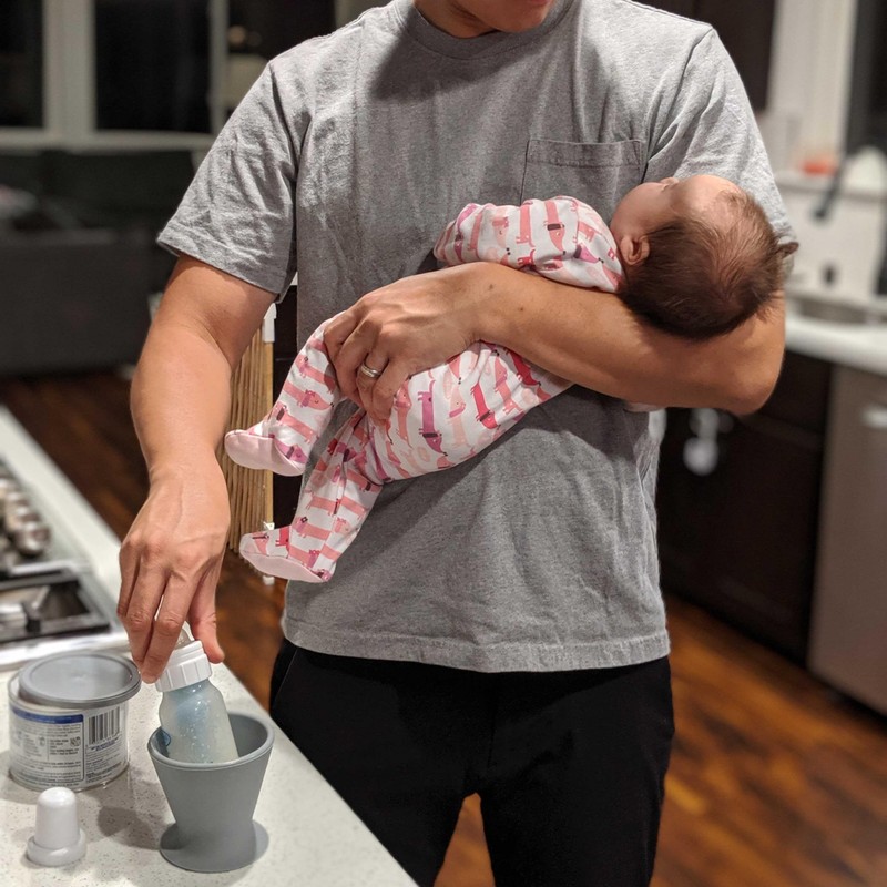 Ingenuity Bokee Baby Bottle Holder Hands Free – One-Hand Bottle