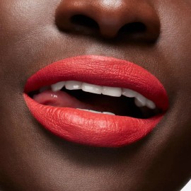 Labial Líquido MAC Locked Kiss Fórmula 24 Horas Ultra Mate  Extra Chili                                                                               