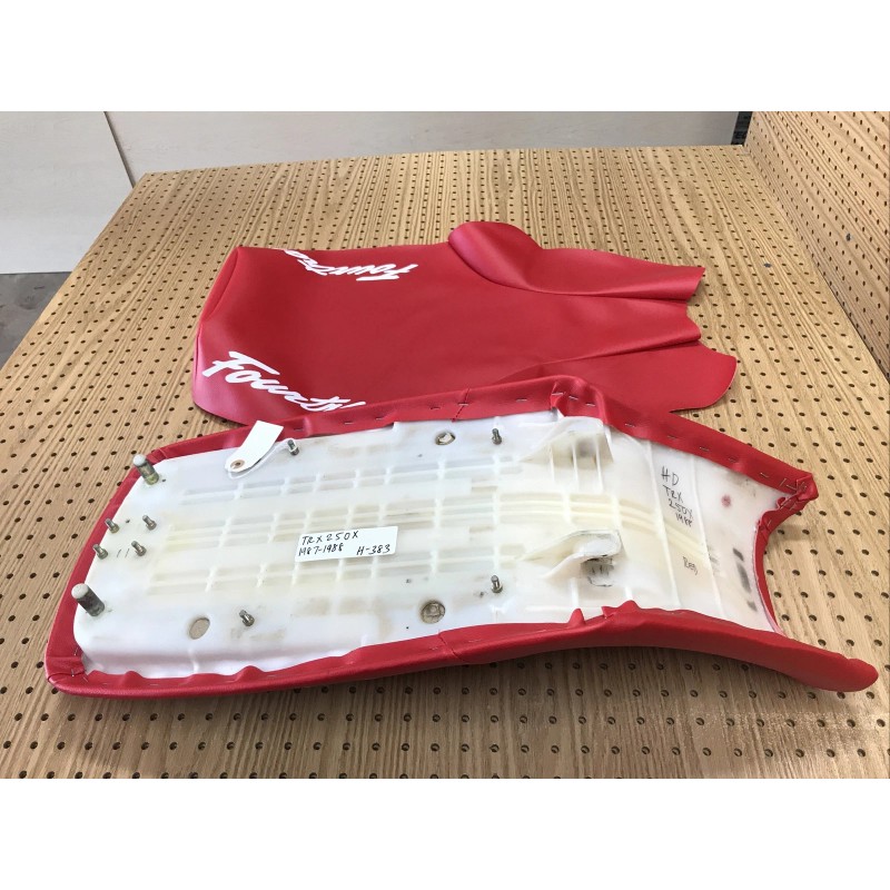 Unbranded HONDA TRX250X SEAT COVER 1987 & 1988 MODEL (H-383)