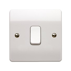 Mk K4876WHI 10A 1-Gang Double Pole 1-Way Plate Switch