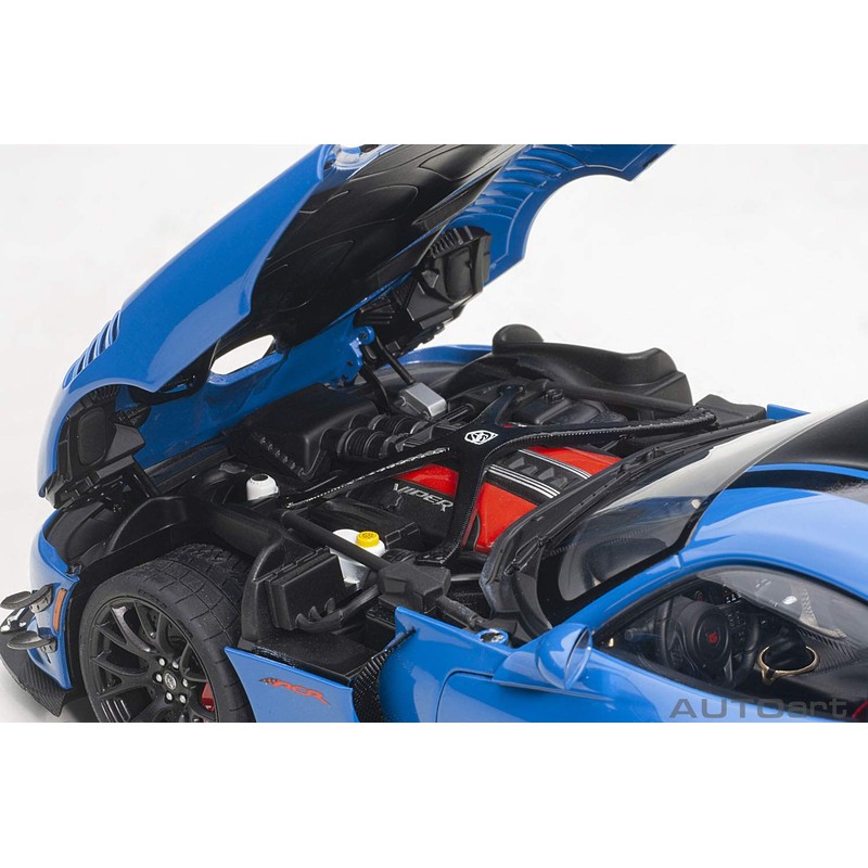 AUTOart 71734 1/18 Dodge Viper ACR Blue/Black Stripe Finished Product