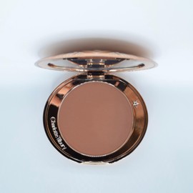 Charlotte Tilbury Original Airbrush Bronzer, Various Shadows, Matte Bronzer for All Skin Types, 16 g, (4-Deep)