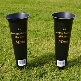 Angraves Set of 2 Mum In Loving Memory Spiked Memorial Grave Flower Vases