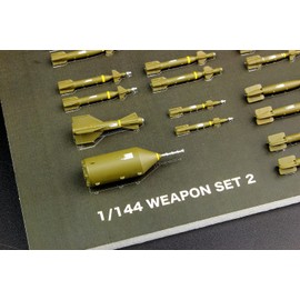 Platz AW-2 1/144 Aviation Weapon Series Weapon Set 2, Guide Bomb & Missile '70- Plastic Model