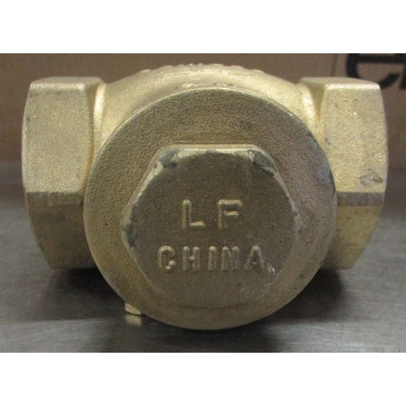 RED WHITE VALVE RWV LF 1-1/2" NPT 200 WOG T-Pattern