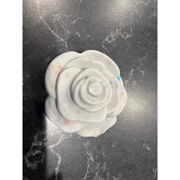 Unbranded hand poured soap rose