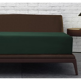Linen Home Bottle Green King Fitted Sheet Deep fit 12''/30cm Microfibre Easy Care Fitted Sheets King Size - Ultra Soft Brushed Wrinkle and Fade Resistance Bedding(King, Bottle Green)