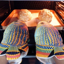 Oven Gloves Funny Thickened Heat Resistant Oven Gloves Scald-Proof Baking Gloves Non-Slip Cotton Kitchen Gloves Hanging Kitchen Home Lobster Fish Oven Accessories