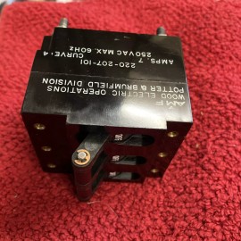 WOOD/P&B CIRCUT BREAKER 220-207-101 7 AMP 3 POLE NOS