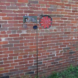 TG,LLC Treasure Gurus Solar LED Light Garden Tractor Wind Spinner