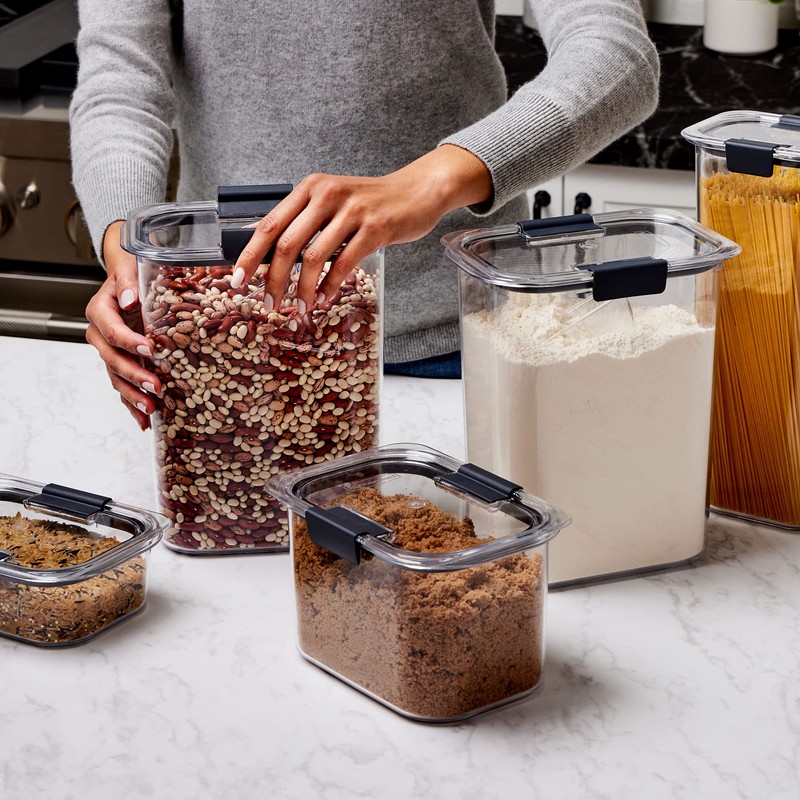 Rubbermaid Brilliance BPA-Free Food Storage Containers with Lids Airtight Kitchen