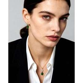 Watforsh Emerald Earrings and Necklace Set for Women Green Teardrop Crystal and Pendant Necklace for Prom Wedding Anniversary Birthday Jewelry