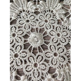 Yulakes Pack of 2 White Lace Round Embroidery Table Place Mats, Handmade Laced Lace Doilies Cotton Placemat Flower Mat, Lace Doilies Crochet Doilies Tablecloth (25 mm)
