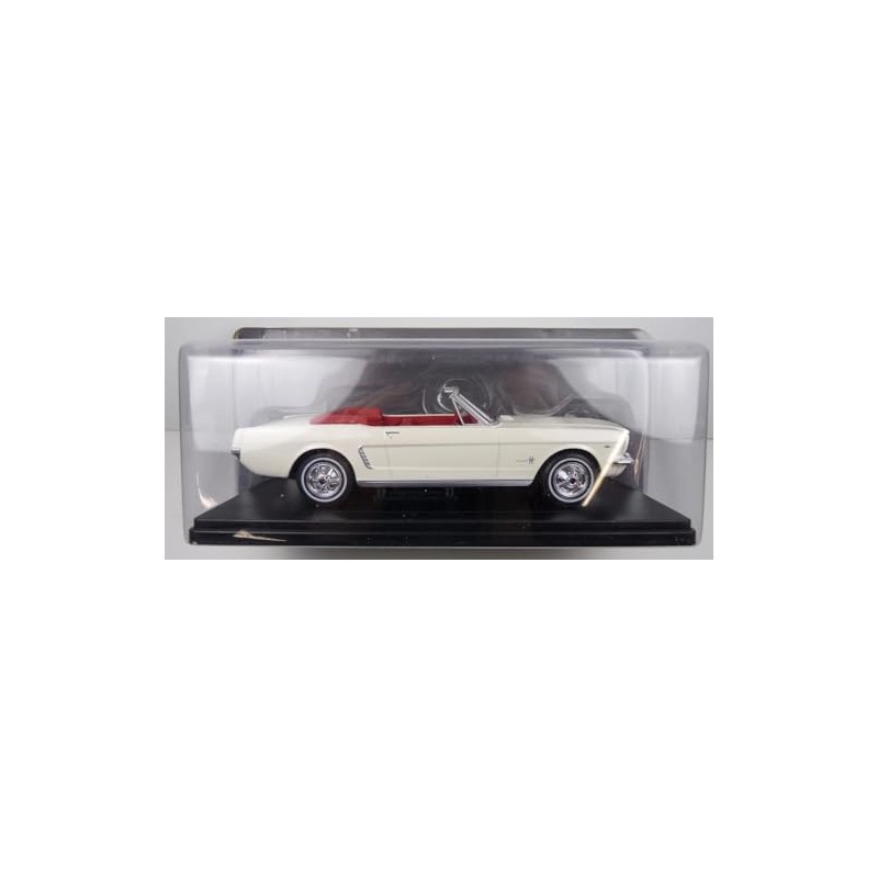 MAG NB94 1:24 Ford Mustang Convertible 1965 in White Diecast