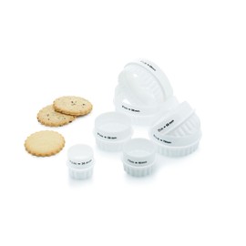 KitchenCraft KC7PASTRY Double Sided Pastry Cutters Set with Fluted / Round Edges in Storage Box, Plastic, 7 Piece 9 x 12 x 16 cm