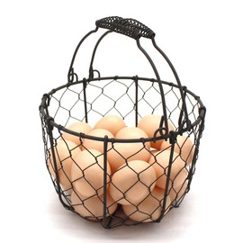 CVHOMEDECO. Round Chicken Wire Egg Basket Fruit Basket with Swing Handles Primitives Vintage Gathering Basket. Rusty