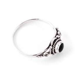 Windalf Delicate Siana Women's Ring, Diameter 8 mm, Midi Ring, Friendship Ring with Onyx Bohemia Jewellery, Vintage, 925 Sterling Silver, Fabric, Onyx