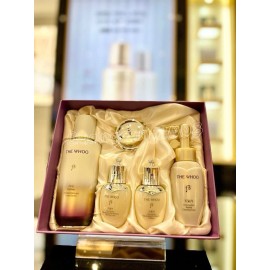 The WHOO Bichup Ultimate Recovery Youth Serum 90ml Special Set K-beauty