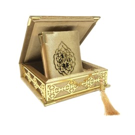 Velvet Covered Quran Tasbeeh Islamic Gift Set | Holy Quran Prayer Beads Wooden Gift Box | Islamic Birthday, Wedding Gift | Islam Graduation Gift | Muslim Gift Favor | Eid, Ramadan Gift Favor (Gold)