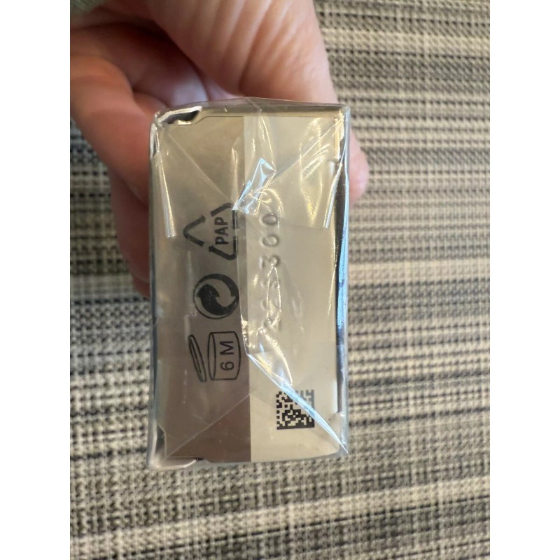 L'Oréal L'Oreal Age Perfect Cell Renew Illuminating Eye Cream Expires