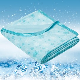 OIGAE Cooling Blanket for Hot Sleepers - Soft & Lightweight Summer Cold Blanket for Night Sweats | Perfect for Bed, Couch, Sofa (Green, Throw 50" x 70")