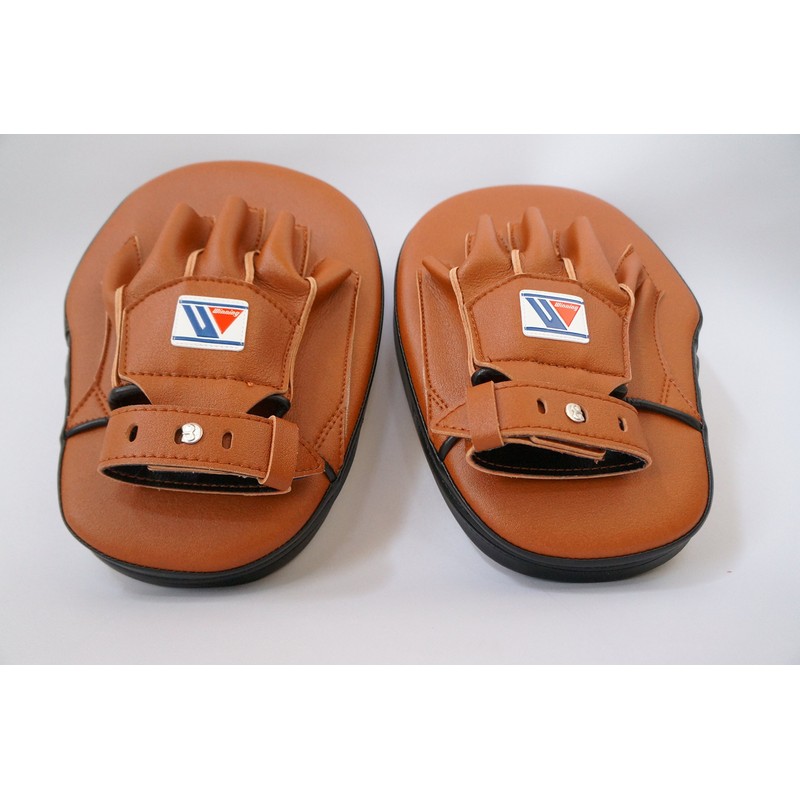 WINNING CM-20 Punching Mitt, Standard Type