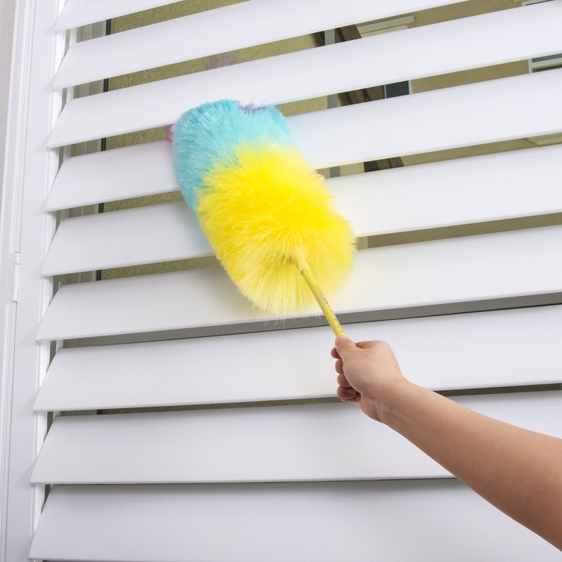 Kitchen + Home Large Static Duster - 27" Synthetic Feather
