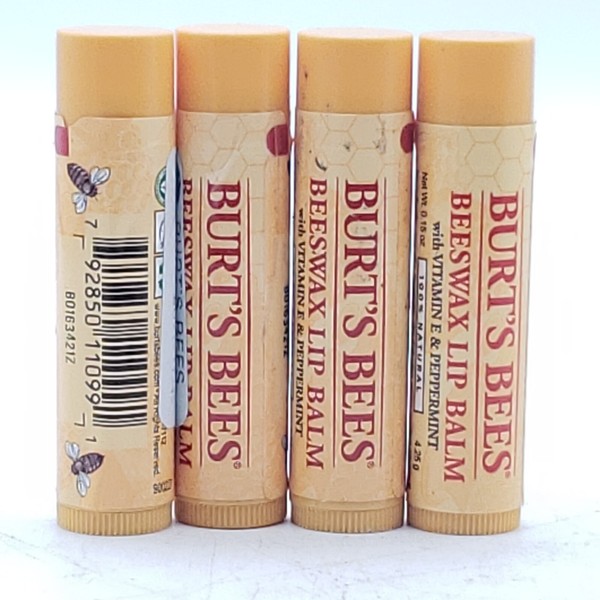 Burt's Bees Moisturizing Lip Balm with Vitamin E and Peppermint