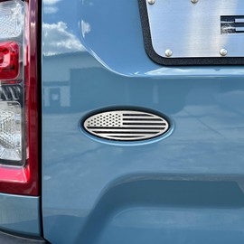 2021-2024 Bronco Tailgate Emblem Replacement - Carbon Fiber Base with Brushed Stainless Steel American Flag Top Plate | 662003