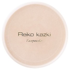 Kazukireiko Face Powder, Natural Beige, For fair-skinned people, it shows fine skin texture and makes makeup resistant to sweat and sebum for smooth skin
