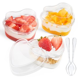Qeirudu 50 Pack 5 oz Heart Shaped Dessert Cups with Lids and Spoons, Mini Dessert Shooter Cups Cute Plastic Parfait Cups for Party Wedding Serving Cheesecake Mousse Pudding