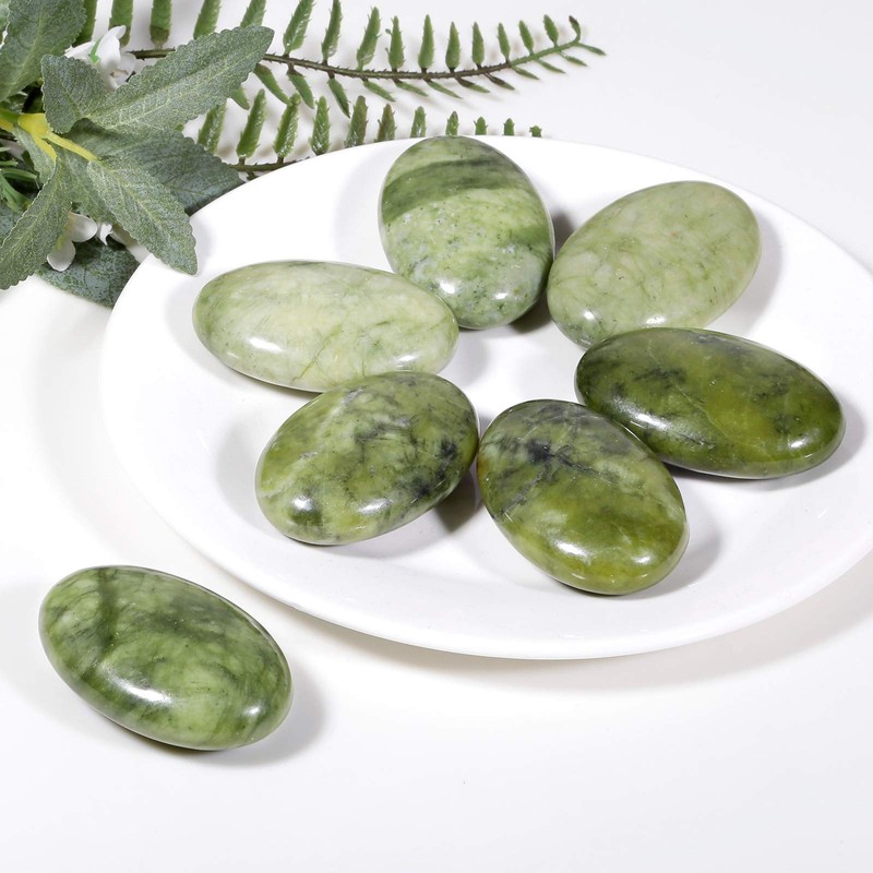 Nupuyai Green Jade Palm Worry Stone for Therapy, Oval Pocket