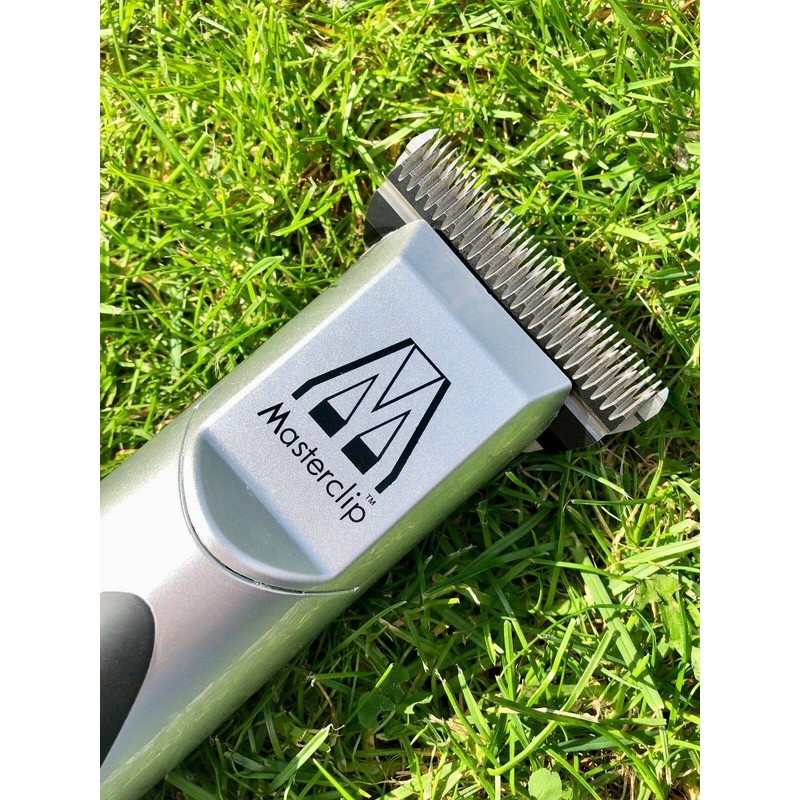 A5 Wide Light Duty Horse Clipper Blades Available in a