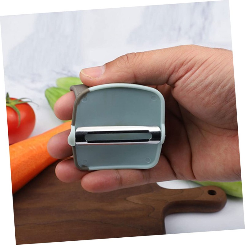 iplusmile 4Pcs Professional Multi Functional Potato Peeler Handheld Peeler for