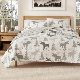 Great Bay Home Lodge Quilt Set - 3-Piece Full/Queen Size Rustic Bedding Set - Lightweight, All-Season, Reversible Bedspread (Moose - Grey)