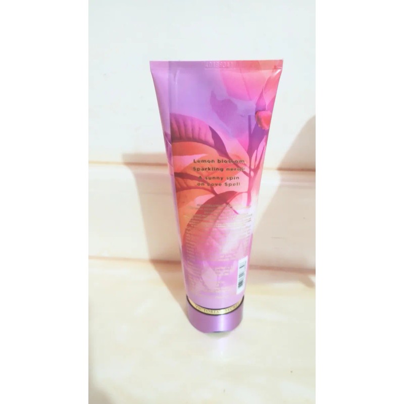 Kit Love Spell Sol Victoria's Secret
