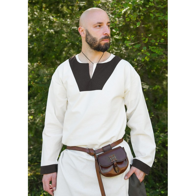 Battle-Merchant Belt Bag Leather Bag with Celtic Decorative Fittings, brown