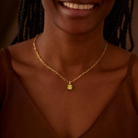 STORYJEWELLERY August Birthstone Green Pendant Necklaces for Women, Dainty Paperclip Chain Necklace with Cubic Zirconia Charm, Trendy Gold Jewelry, Birthday Gifts for Women