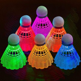 YeahBoom LED Badminton Balls, LED Nylon Sports Badminton, 6 Pieces LED Shuttlecocks, Luminous Shuttlecocks, LED Badminton Set Children, for Indoor/Outdoor Sports Activities