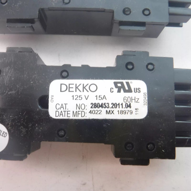 Dekko 2 Pack Dekko 15A Receptacle Decorator Faces 280453 10-Wire