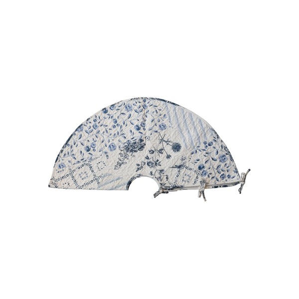 Creative Co-Op Round Quilted Cotton Patchwork Floral Tree Skirt, White