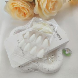 White Press on Nails Almond Short Fake Nails Press ons Almond False Nails with Solid White Design Acrylic Nails Full Cover Glossy Glue on Nails Artificial Fall Winter Stick on Nails for Women 30 Pcs